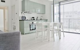 Luxury 3 Bedroom Apartment 100 Mq Next To Rho Fiera And San Siro