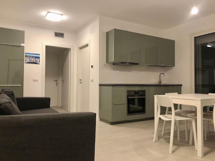 Luxury 3 Bedroom Apartment 100 Mq Next To Rho Fiera And San Siro Milan Extérieur photo